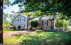 105 Kathy Lane, Carrollton, GA 30117
