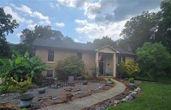 192 Queens Court, Clemmons, NC 27012
