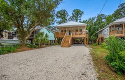 1221 Chaumont Street, Dauphin Island, AL 36528