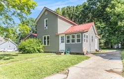 617 E Thorn Street, Hastings, MI 49058