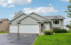 550 Woodduck Trail, Lino Lakes, MN 55014