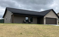 180 Sparks Landing Rd, Maynardville, TN 37807