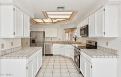 6717 E SADDLEBACK Circle, Mesa, AZ 85215
