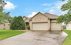 22813 Zion Parkway NW, Oak Grove, MN 55005