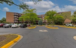 840 Wellington Avenue, Elk Grove Village, IL 60007