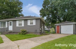 3630 Mallory Avenue SW, Wyoming, MI 49519
