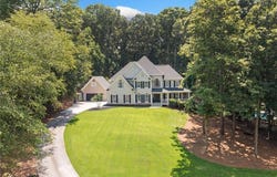 318 Windsor Falls Drive, Canton, GA 30114