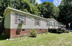 5705 Union Grove Church Road, Seagrove, NC 27341