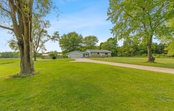 1160 S Greenville Road, Greenville, MI 48838