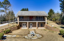 327 Southshore Drive, Greenback, TN 37742