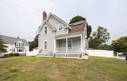 246 Park St, Attleboro, MA 02703