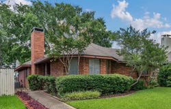 744 Red Oak Drive, Lewisville, TX 75067