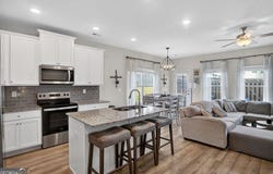 529 Buxton Road, Hoschton, GA 30548