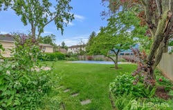 318 Ambrose Avenue, Middlesex, NJ 08846