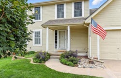 15354 Curtis Avenue, Omaha, NE 68116