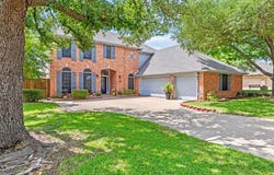 2713 Creek Crossing Drive, McKinney, TX 75072