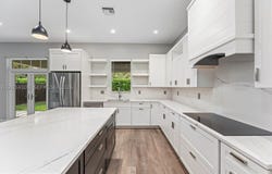 2431 NE 20th Ave, Lighthouse Point, FL 33064