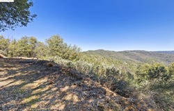 22611 Ridgemont Dr, Sonora, CA 95370