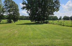 210 Ford Street, Como, MS 38619