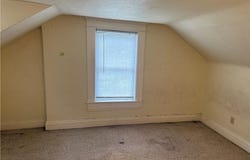 1014 S 12th Street, St Joseph, MO 64503