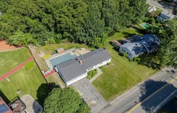66 Wood St, Woburn, MA 01801