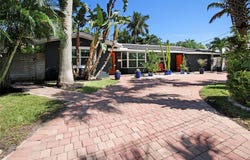 2016 NE 22nd St, Wilton Manors, FL 33305