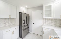 366 Muriel Avenue, Piscataway, NJ 08854