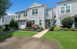56 SKYVIEW WAY, NEWTOWN, PA 18940