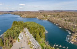 5 ARROWHEAD LANE, OAKLAND, MD 21550