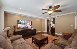 2268 Rose Avenue, Signal Hill, CA 90755