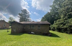 115 Henry Street, Batesburg, SC 29006