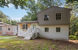 6192 HOLIDAY, Forest Park, GA 30297