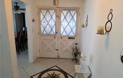 15901 Lassen Street, North Hills, CA 91343