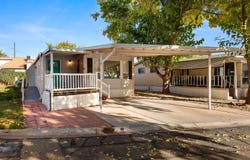 180 N 1100 E, Washington, UT 84780