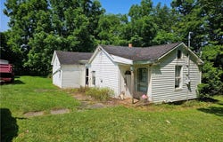1493 Flanigan Road, Hinsdale, NY 14743