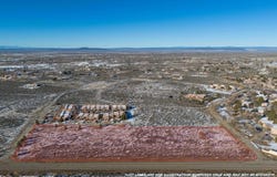 86 Comanche Road, El Prado, NM 87529