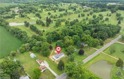 1174 Manchester Avenue SW, North Lawrence, OH 44666