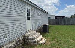 200 Sarah Circle, Llano, TX 78643