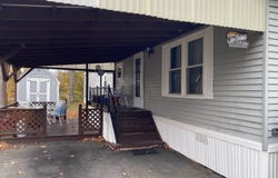 9 Paradise Street, Gorham, NH 03581