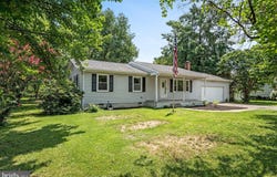 208 WYTHE AVENUE, STEPHENS CITY, VA 22655