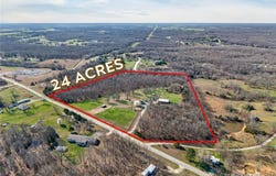 15320 WW Highway, Lebanon, MO 65536