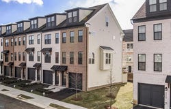 42104 HAZEL GROVE TR, ASHBURN, VA 20148