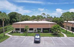 104 Half Moon Circle, Jupiter, FL 33458