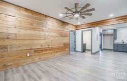 34 Depot St, Hartwell, GA 30643