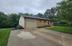 1613 Marcella Heights Drive, Carroll, IA 51401