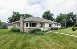920 Sycamore Lane, Bluffton, IN 46714-2743