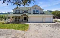 3279 N RIVER Dr, Eden, UT 84310