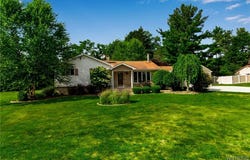6693 Rollin Drive, Boston, NY 14025