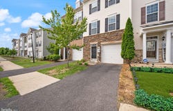241 SCHRAMM Loop, STEPHENS CITY, VA 22655