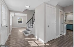 4 TRAYNOR LANE, WILLINGBORO, NJ 08046